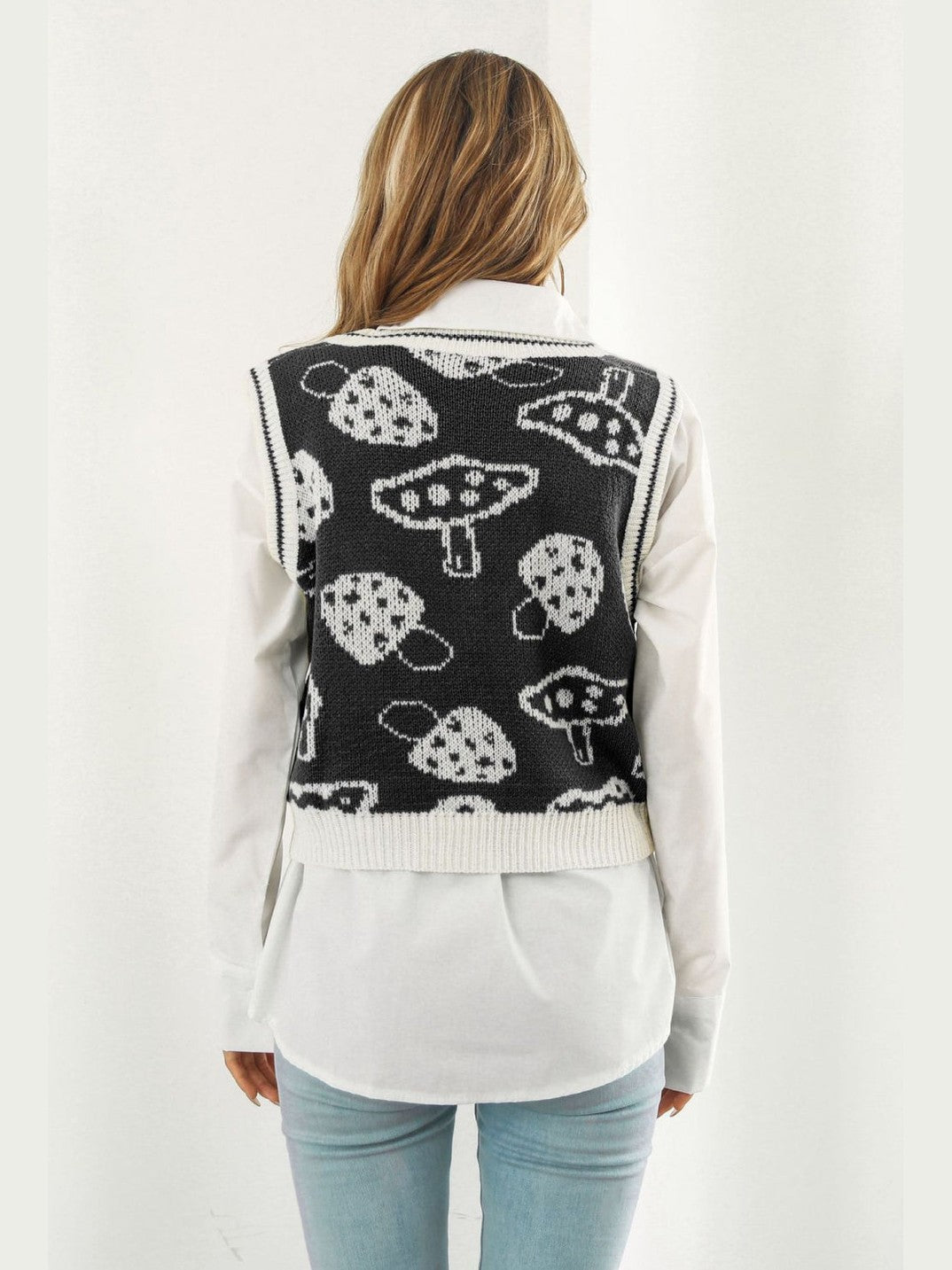 Printed Plunge Neck Sweater Vest nicholesgifts