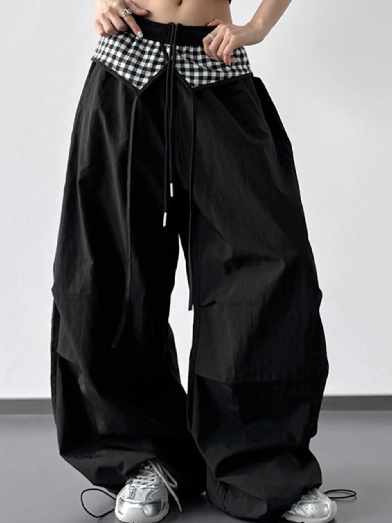 Wide Leg Pants with Checkered Detail Trendsi