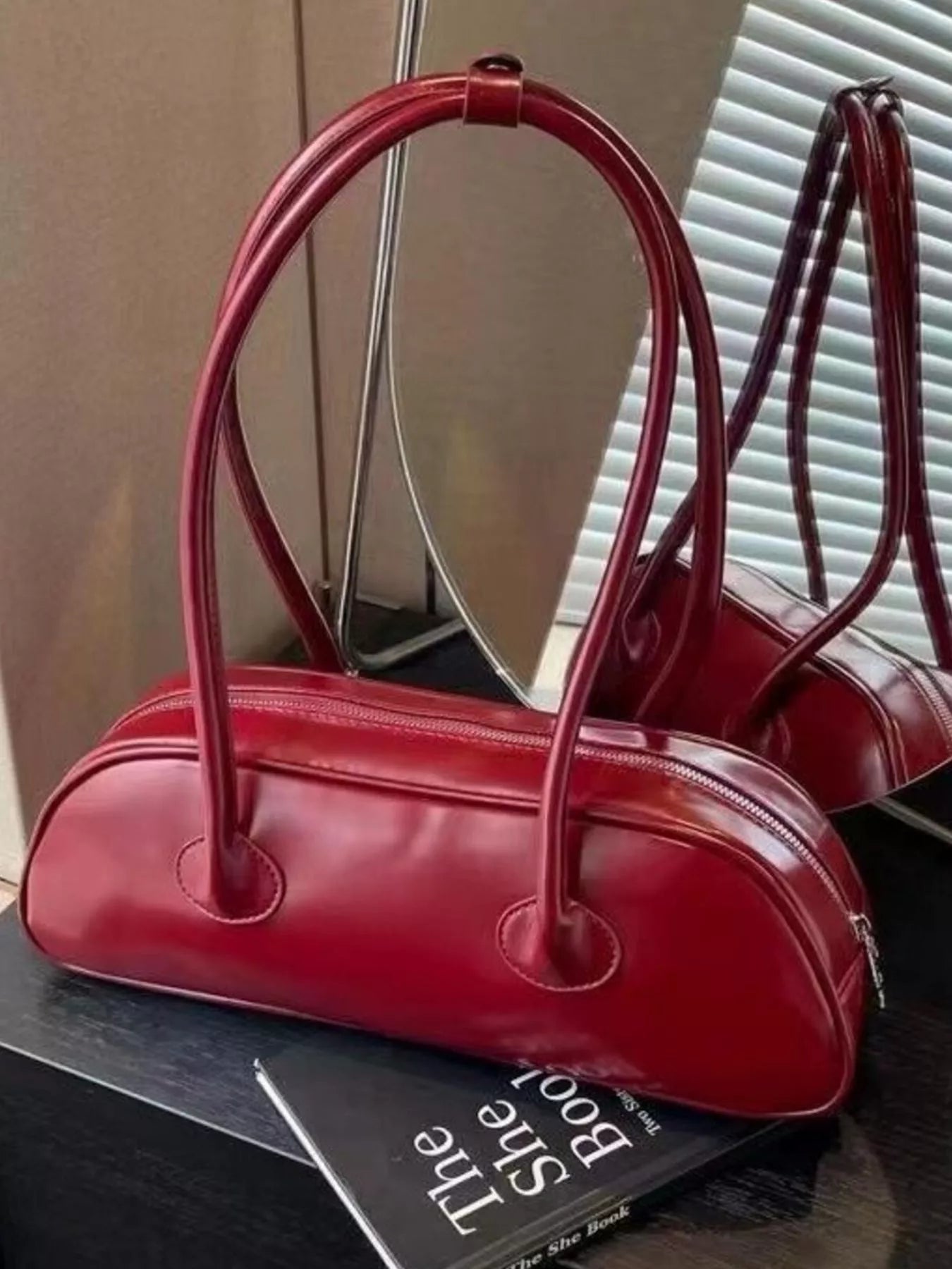 Retro Style Leather Shoulder Bag nicholesgifts