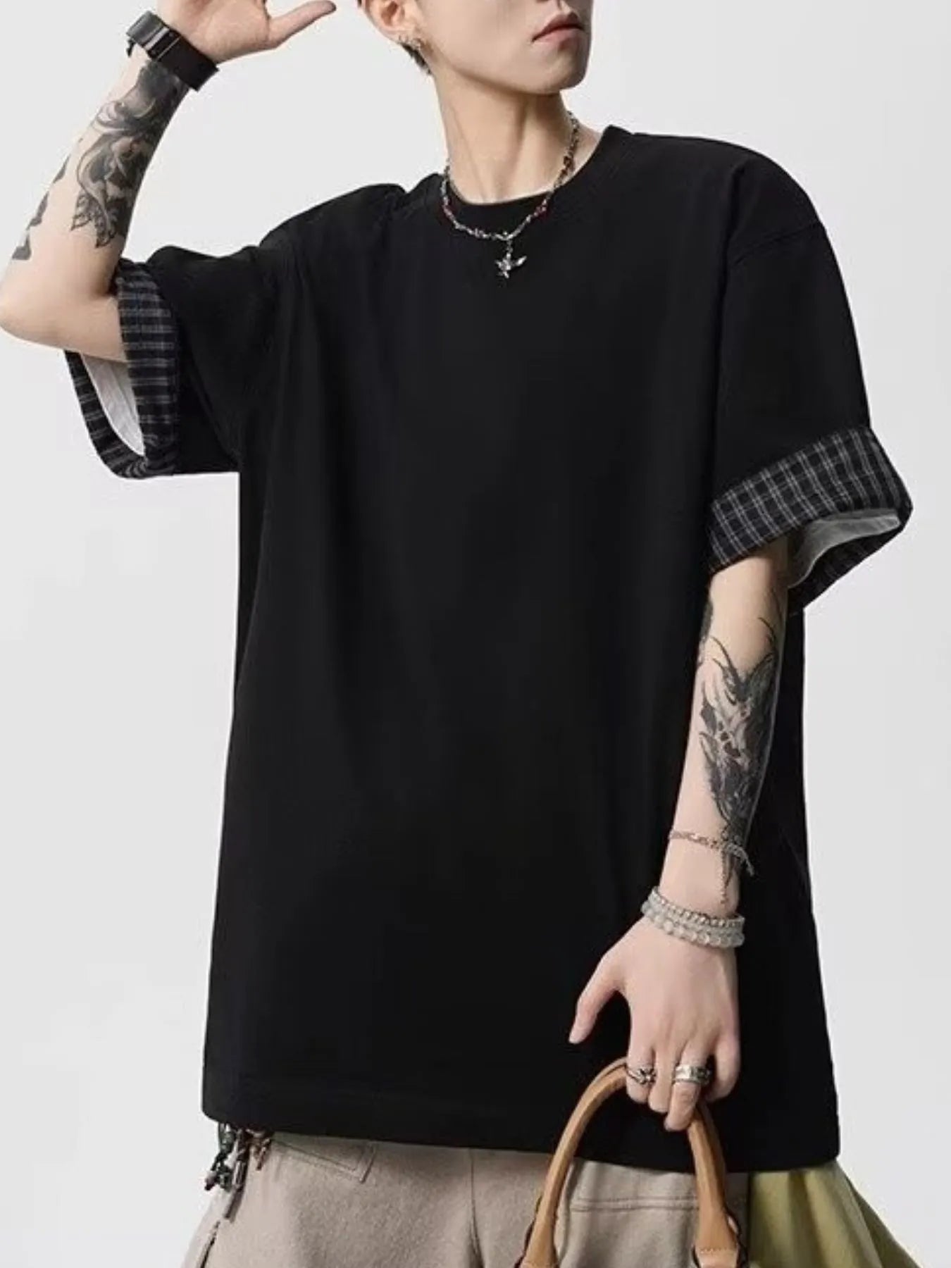 Men's Plaid Trim Round Neck Short Sleeve T-Shirt Trendsi