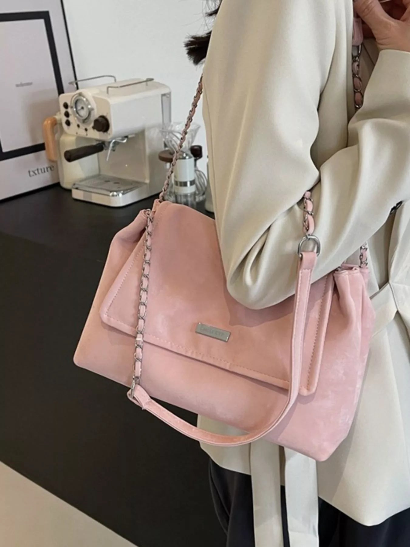 Chain Strap Shoulder Bag nicholesgifts