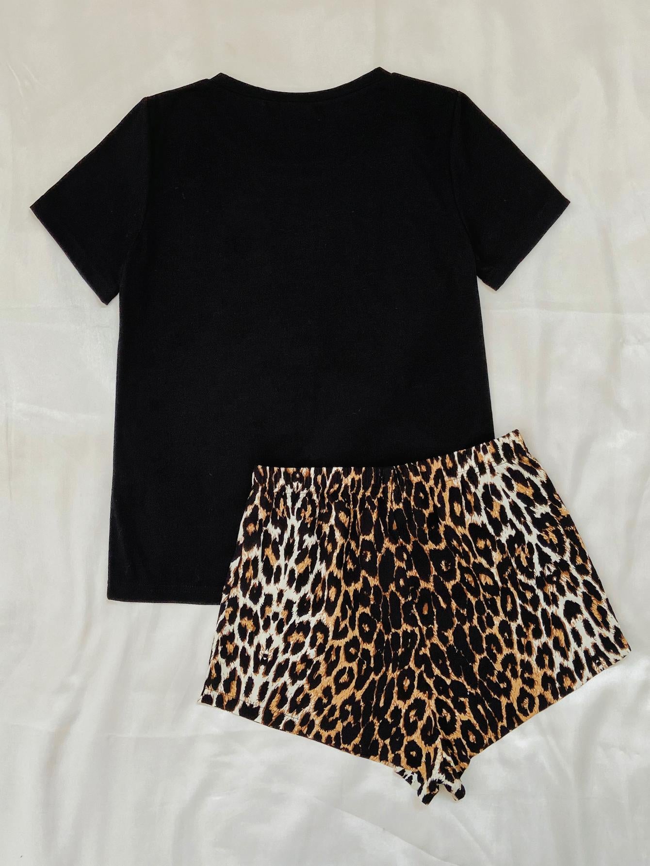Leopard Lip Graphic Top and Shorts Lounge Set nicholesgifts
