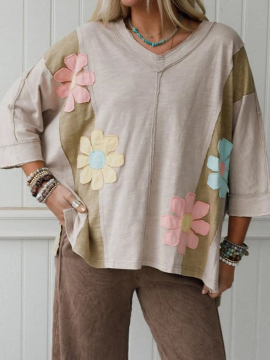 Women Floral Patch Color Block V-Neck T-Shirt