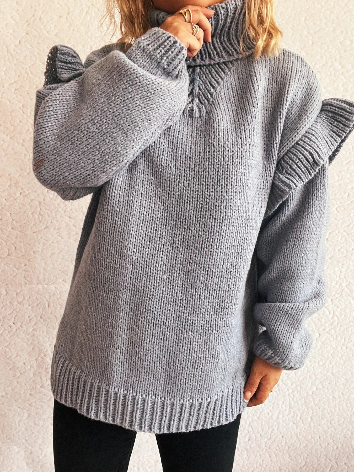 Women Ruffled Turtleneck Long Sleeve Sweater