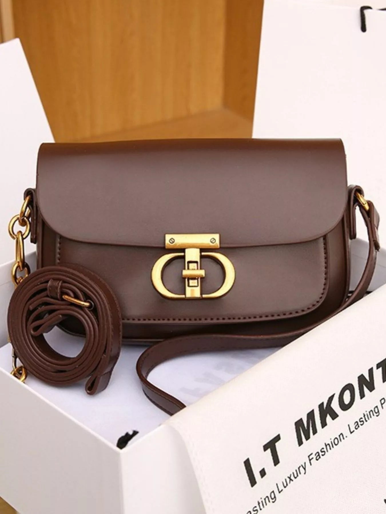 Leather Flap Shoulder Bag nicholesgifts