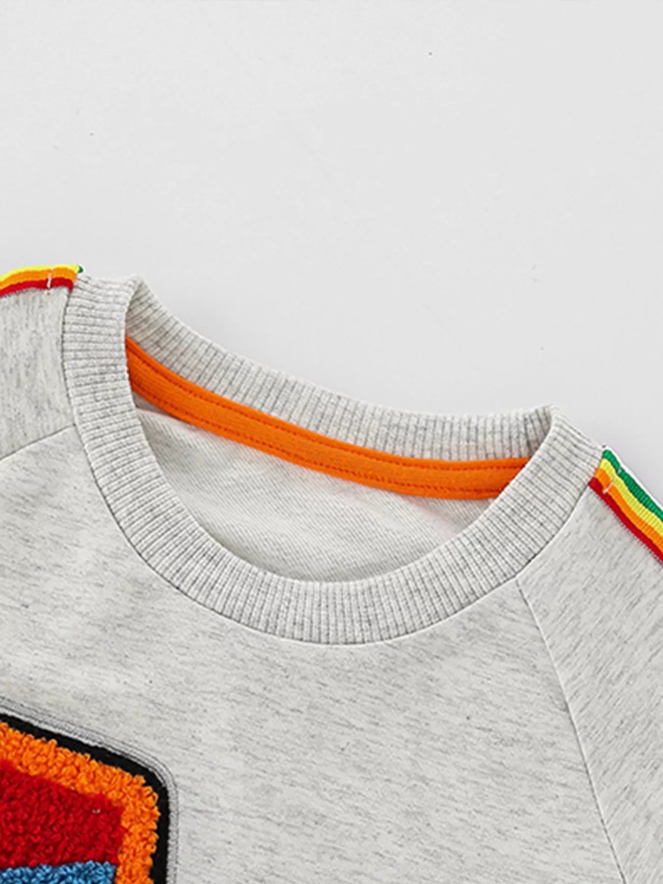 Children's Cartoon Tractor Crew Neck Sweatshirt Trendsi