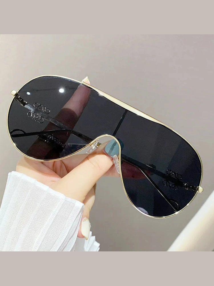 Gradient Aviator Sunglasses