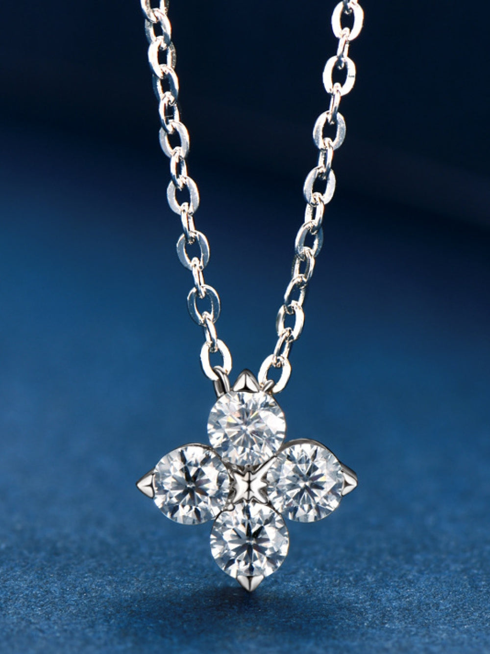Moissanite Four Leaf Clover Pendant Necklace nicholesgifts