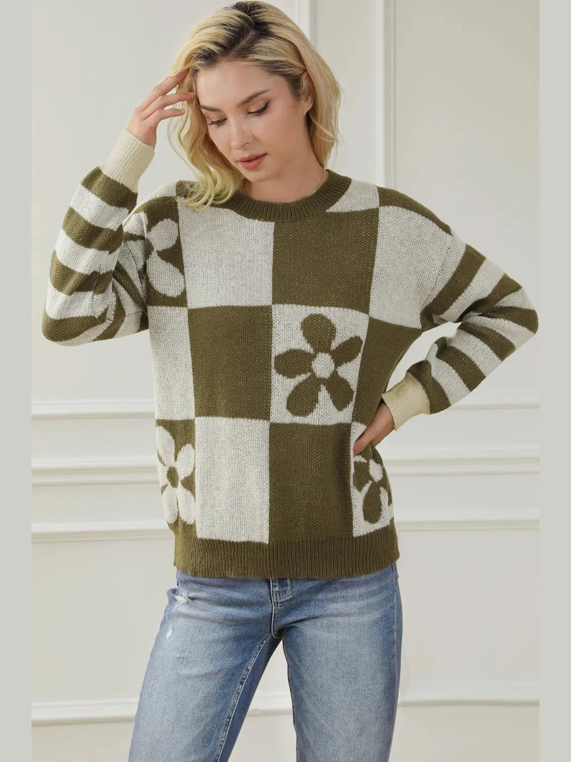 Contrast Round Neck Long Sleeve Sweater Trendsi