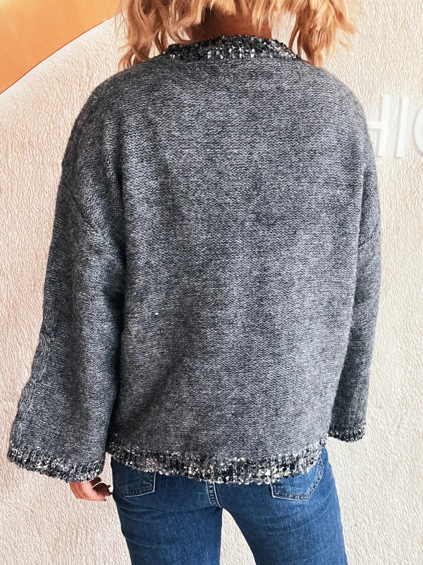 Women Contrast Trim Detail Round Neck Sweater
