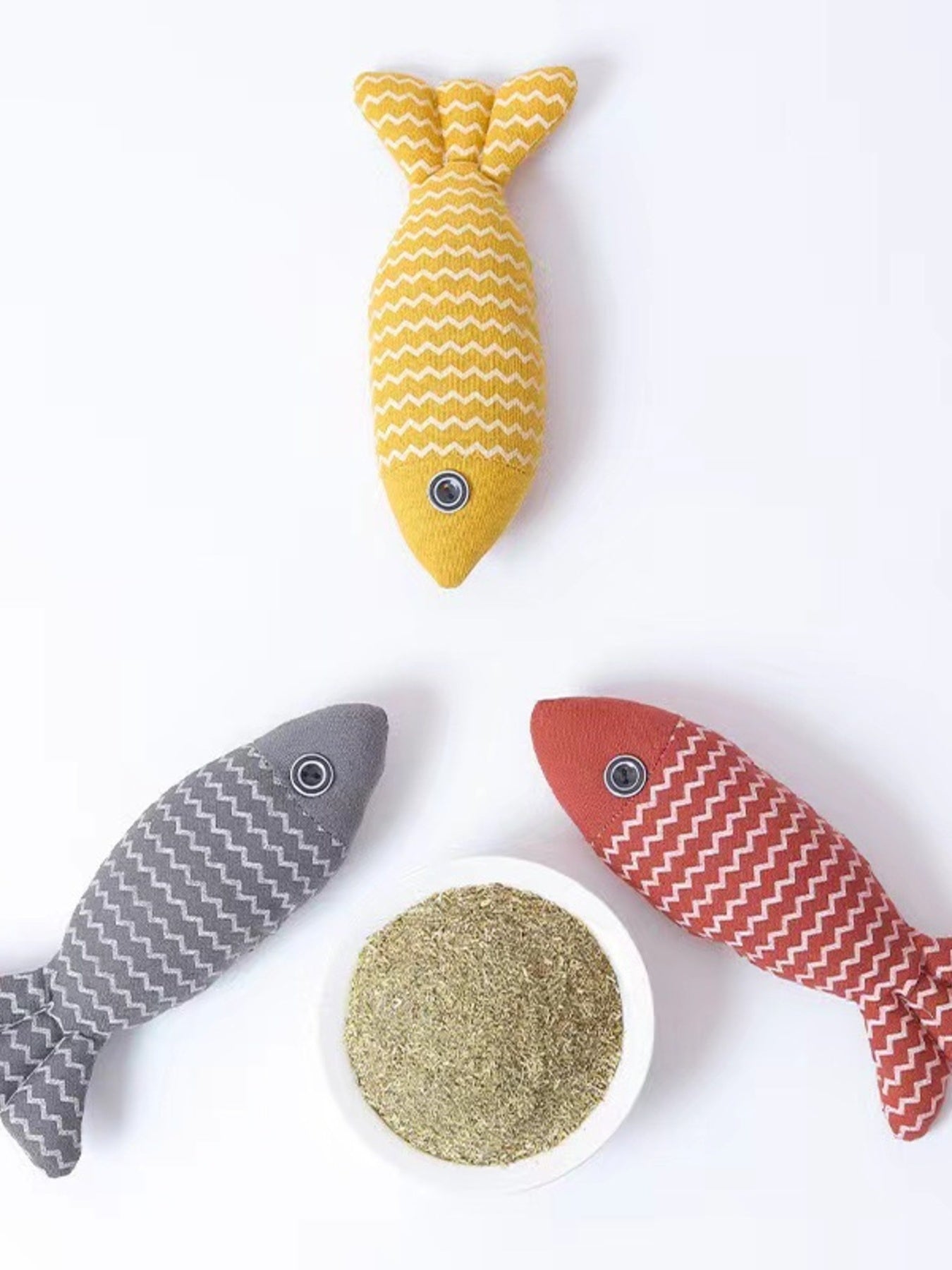 Interactive Fish Shape Pet Plush Toys nicholesgifts