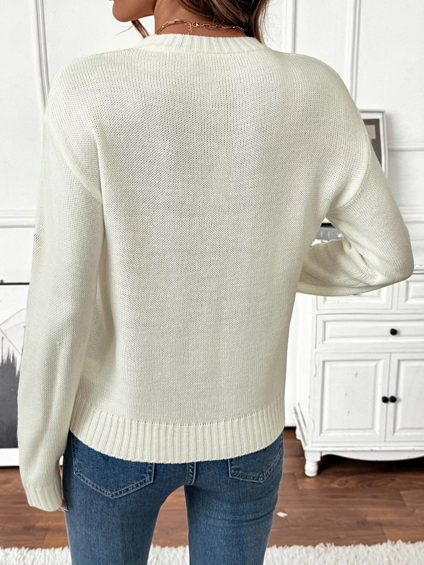Flower Round Neck Long Sleeve Sweater