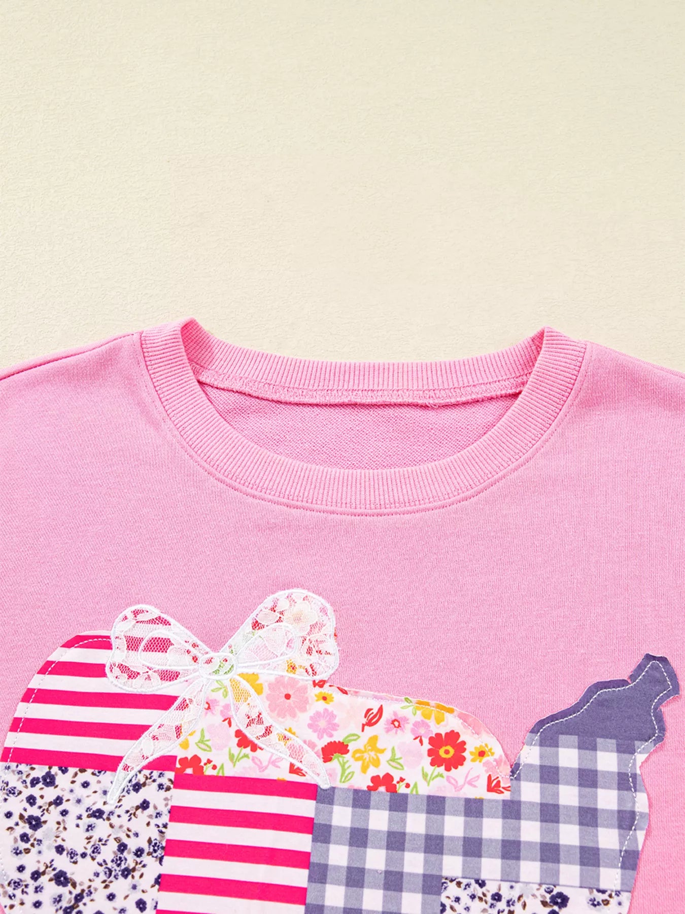USA Map Patched Long Sleeve Sweatshirt Trendsi