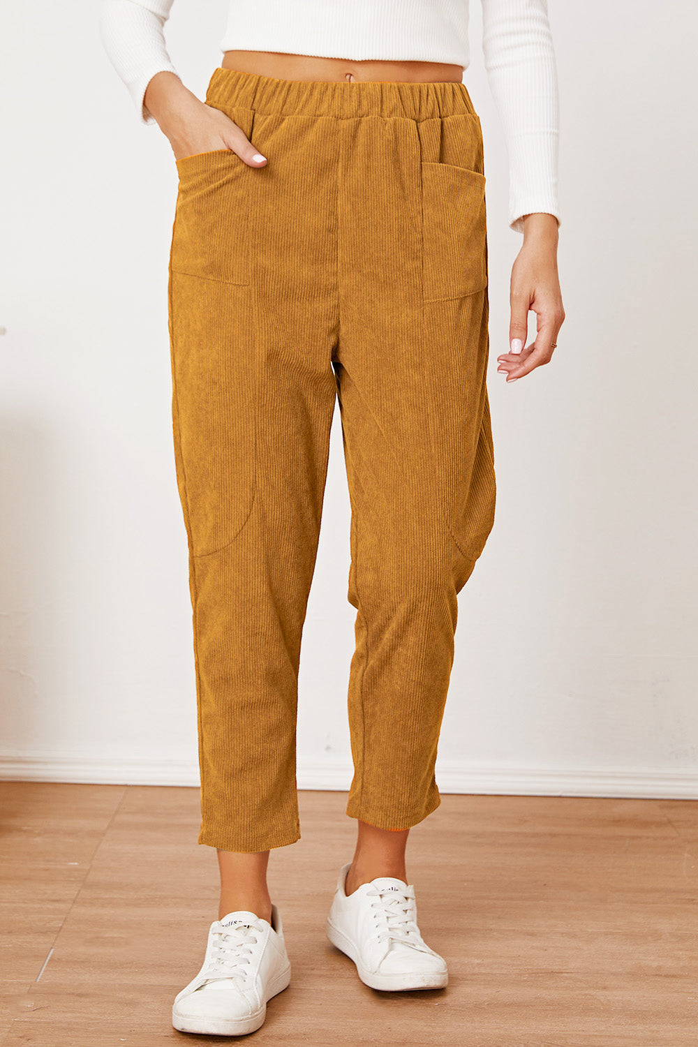 Pocketed Elastic Waist Pants nicholesgifts