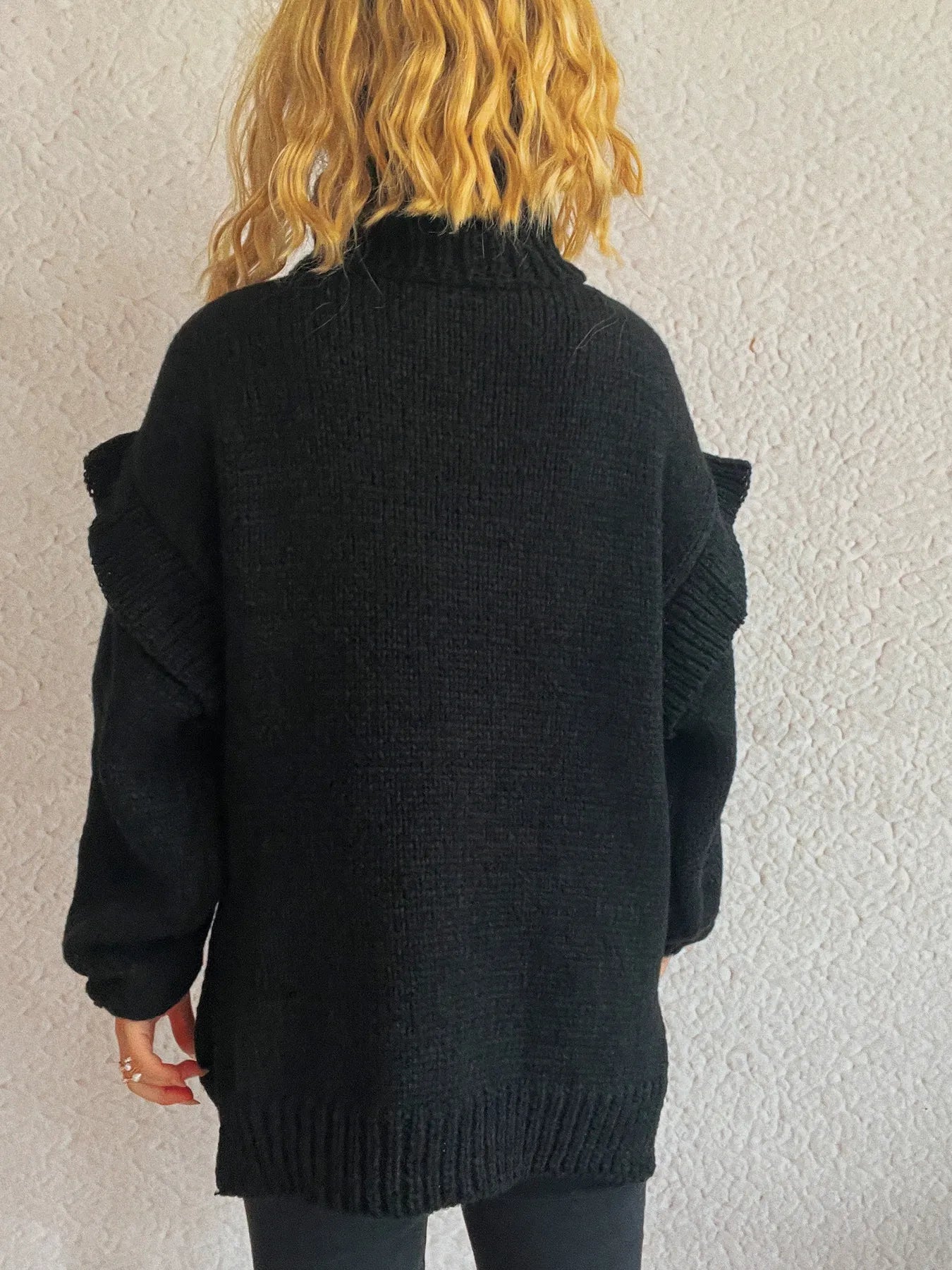 Women Ruffled Turtleneck Long Sleeve Sweater