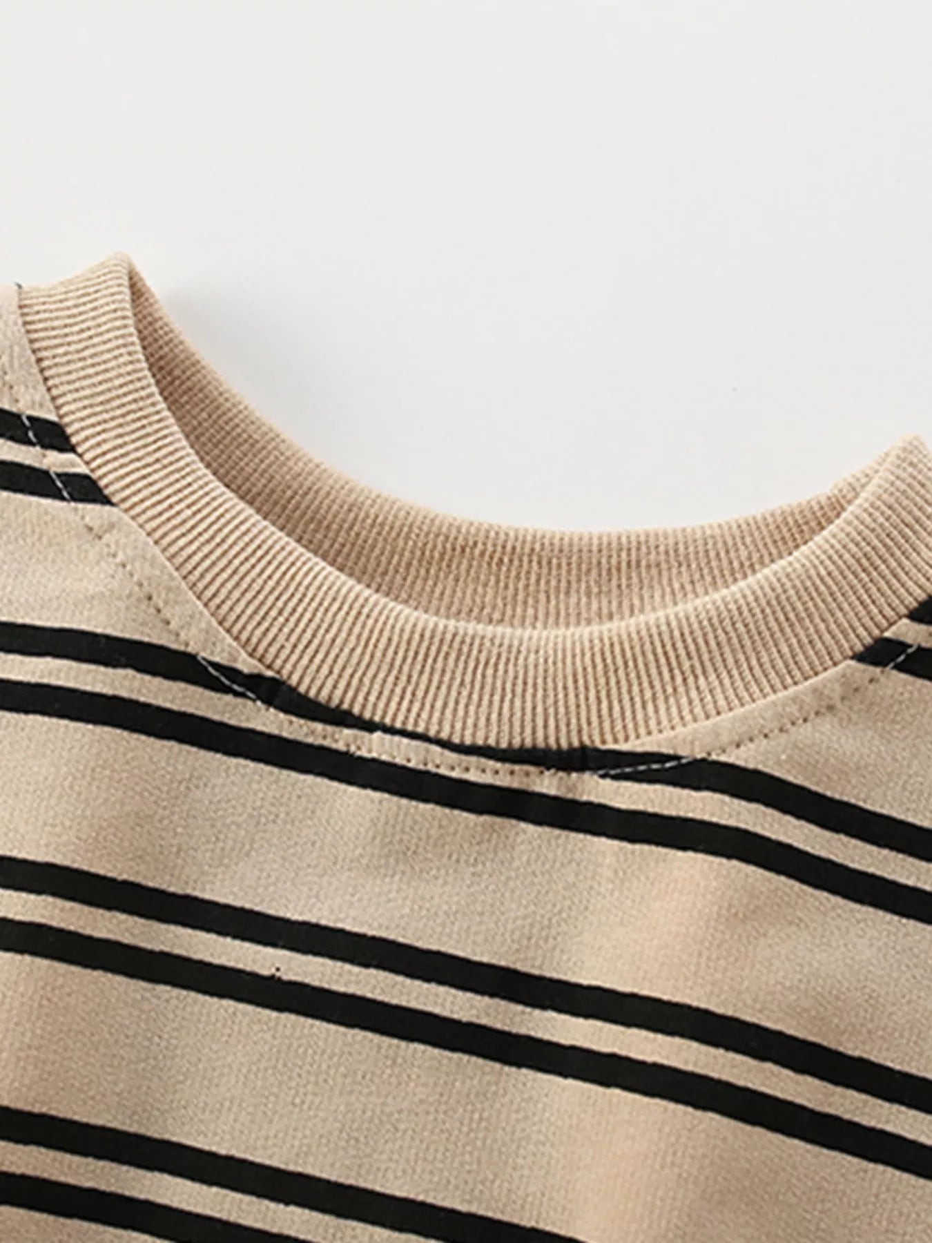 Children's Striped Bear Crew Neck Sweatshirt Trendsi