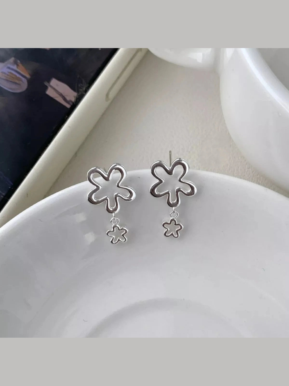 Flower Drop Earrings Trendsi