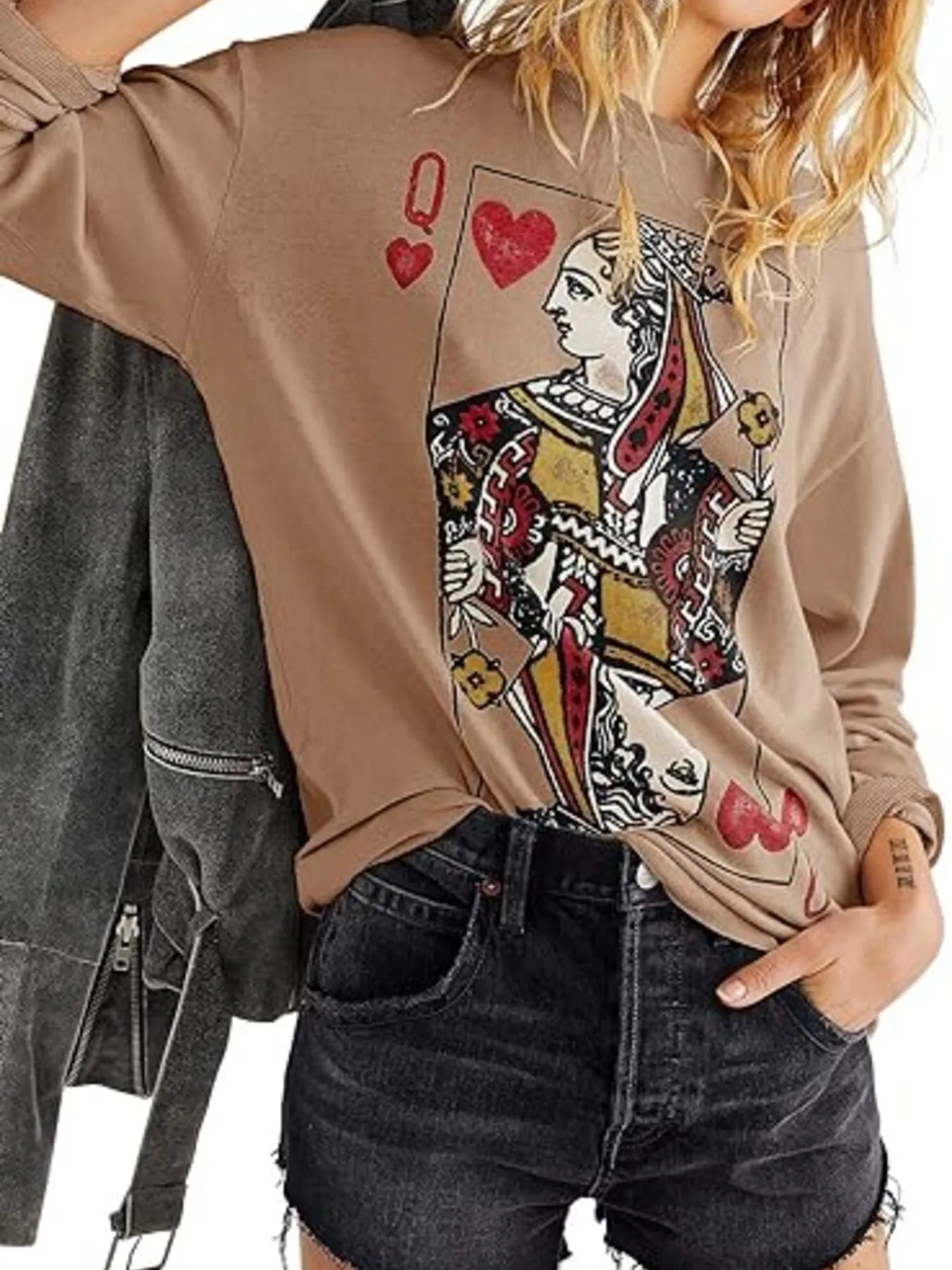 Queen of Hearts Playing Card Graphic Round Neck Sweatshirt NicholesGifts