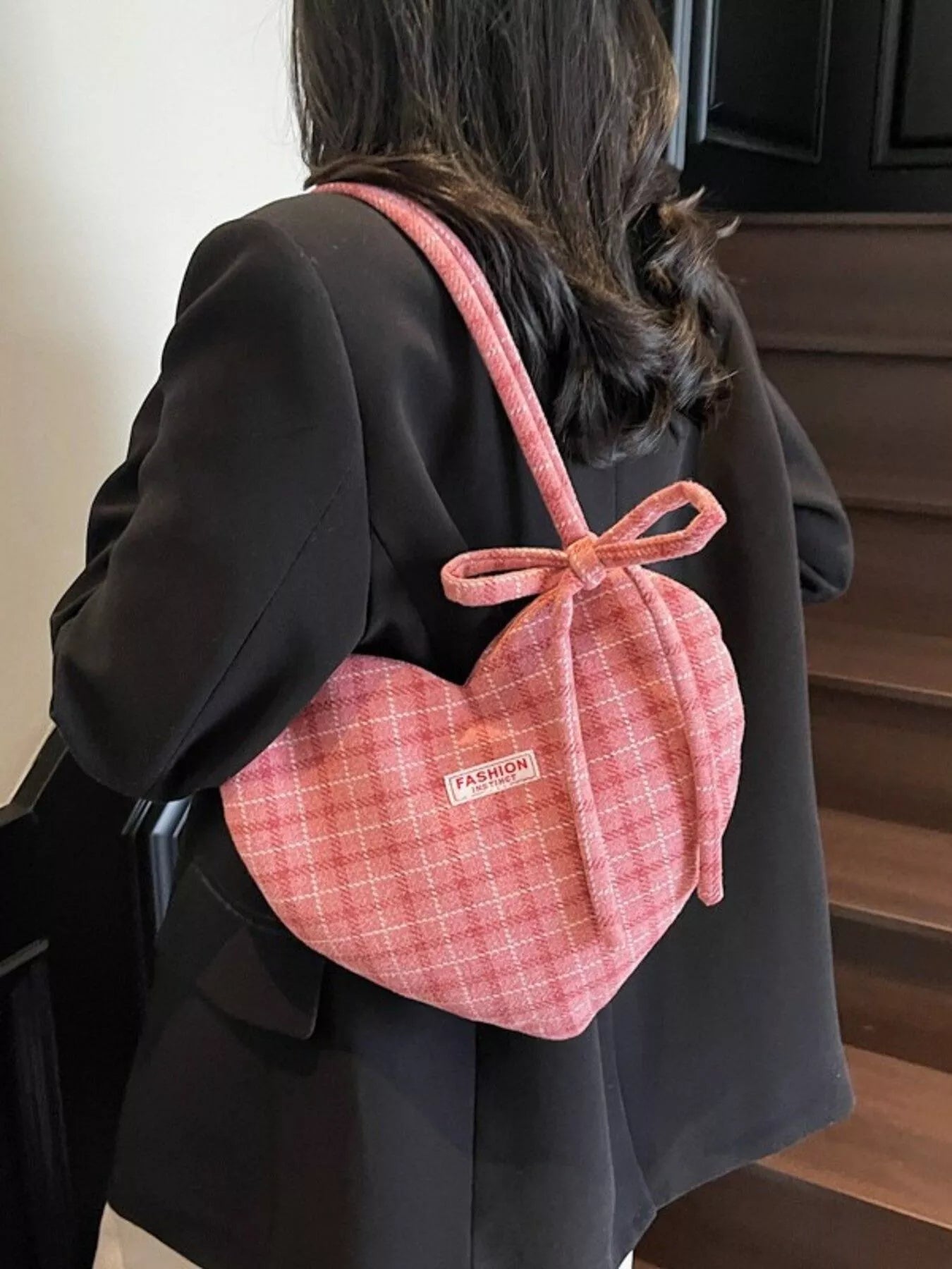Heart-Shaped Plaid Shoulder Bag nicholesgifts