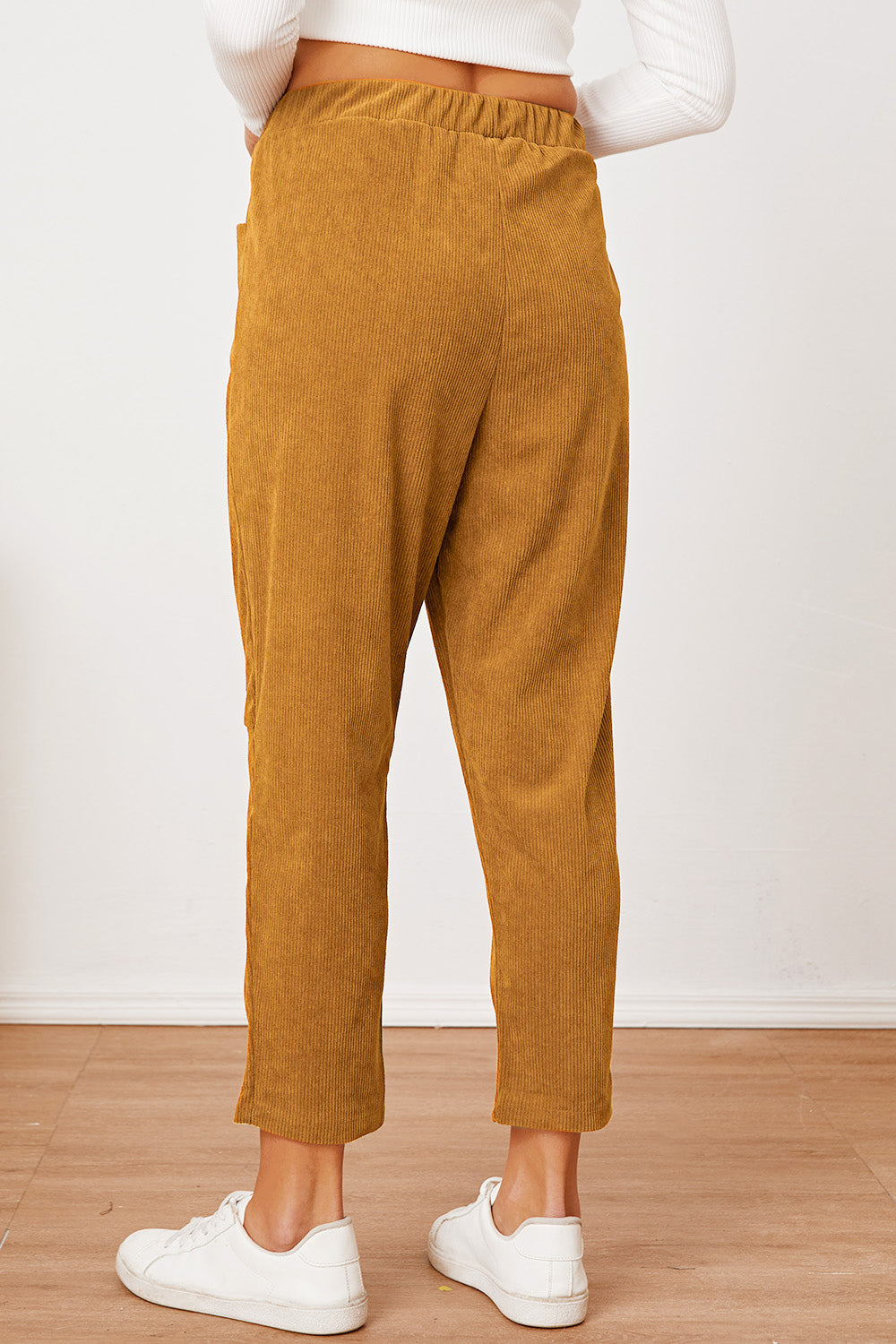 Pocketed Elastic Waist Pants nicholesgifts