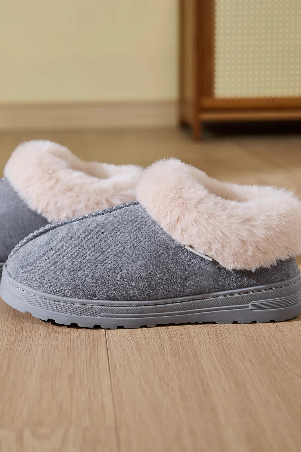 Women Faux Fur Round Toe Platform Slippers nicholesgifts
