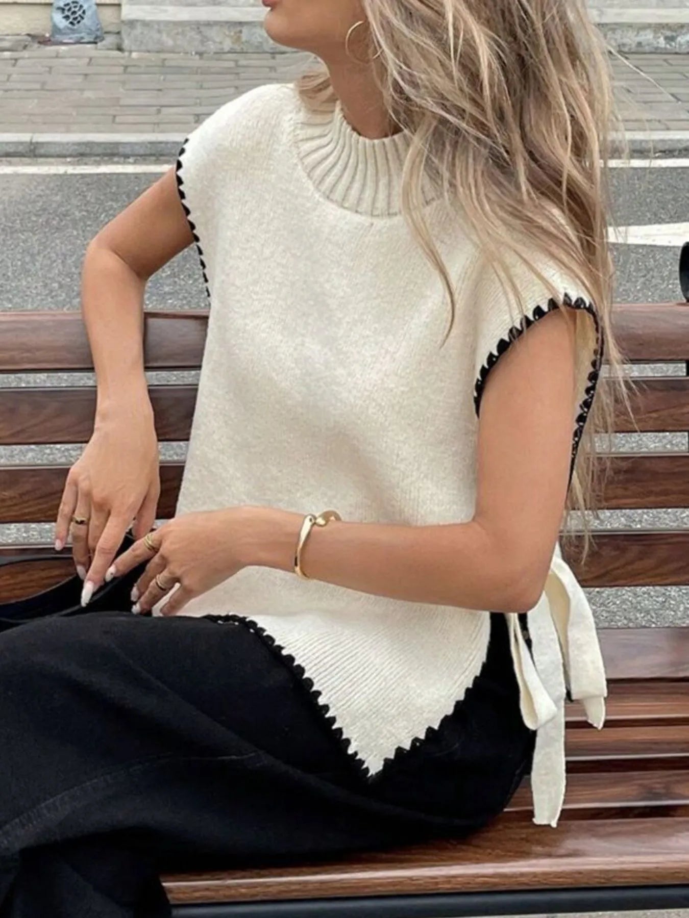 Ribbed Turtleneck Sweater Vest with Contrast Trim Trendsi