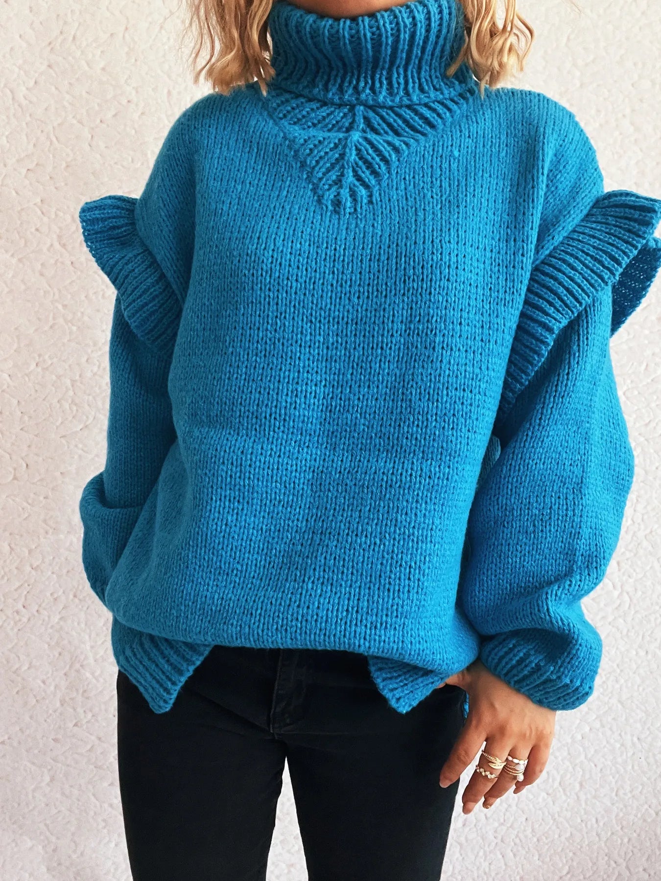 Women Ruffled Turtleneck Long Sleeve Sweater