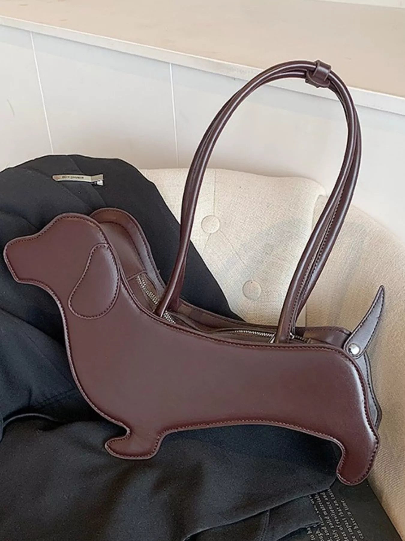 Dachshund Shaped Shoulder Bag nicholesgifts