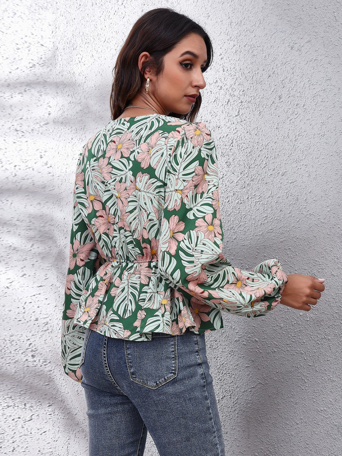 Women Floral V-Neck Balloon Sleeve Peplum Blouse nicholesgifts