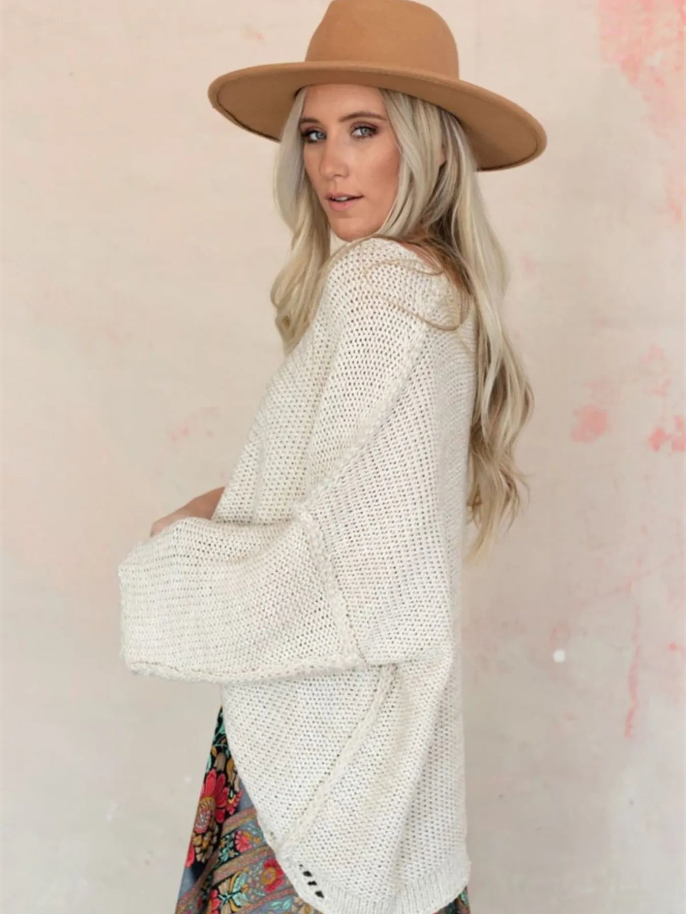 Round Neck Oversized Knit Top with Relaxed Fit Trendsi