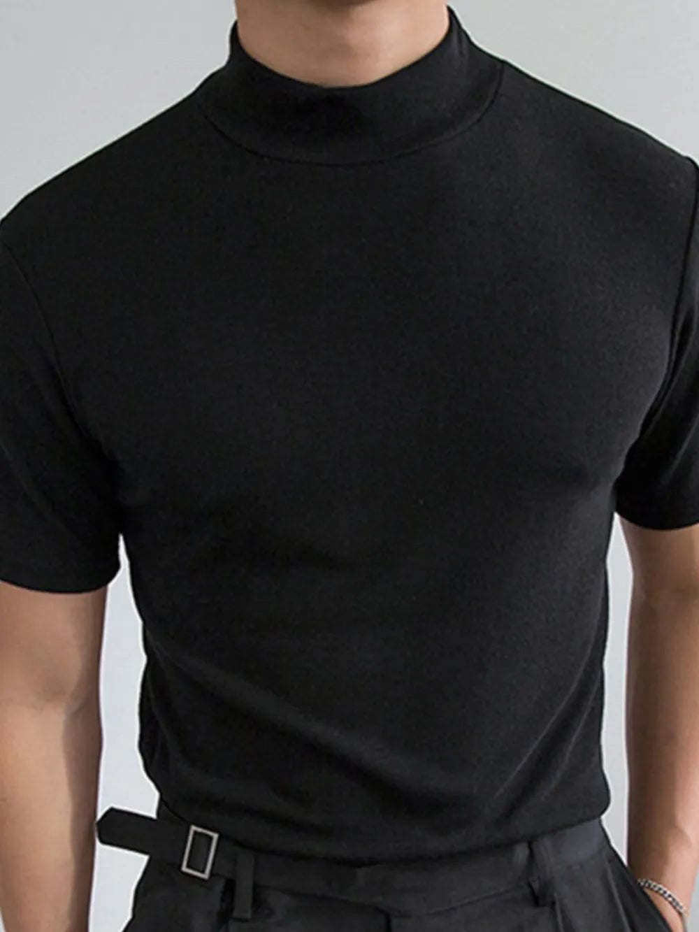 Men's Full Size Mock Neck Short Sleeve T-Shirt Plus Size Trendsi
