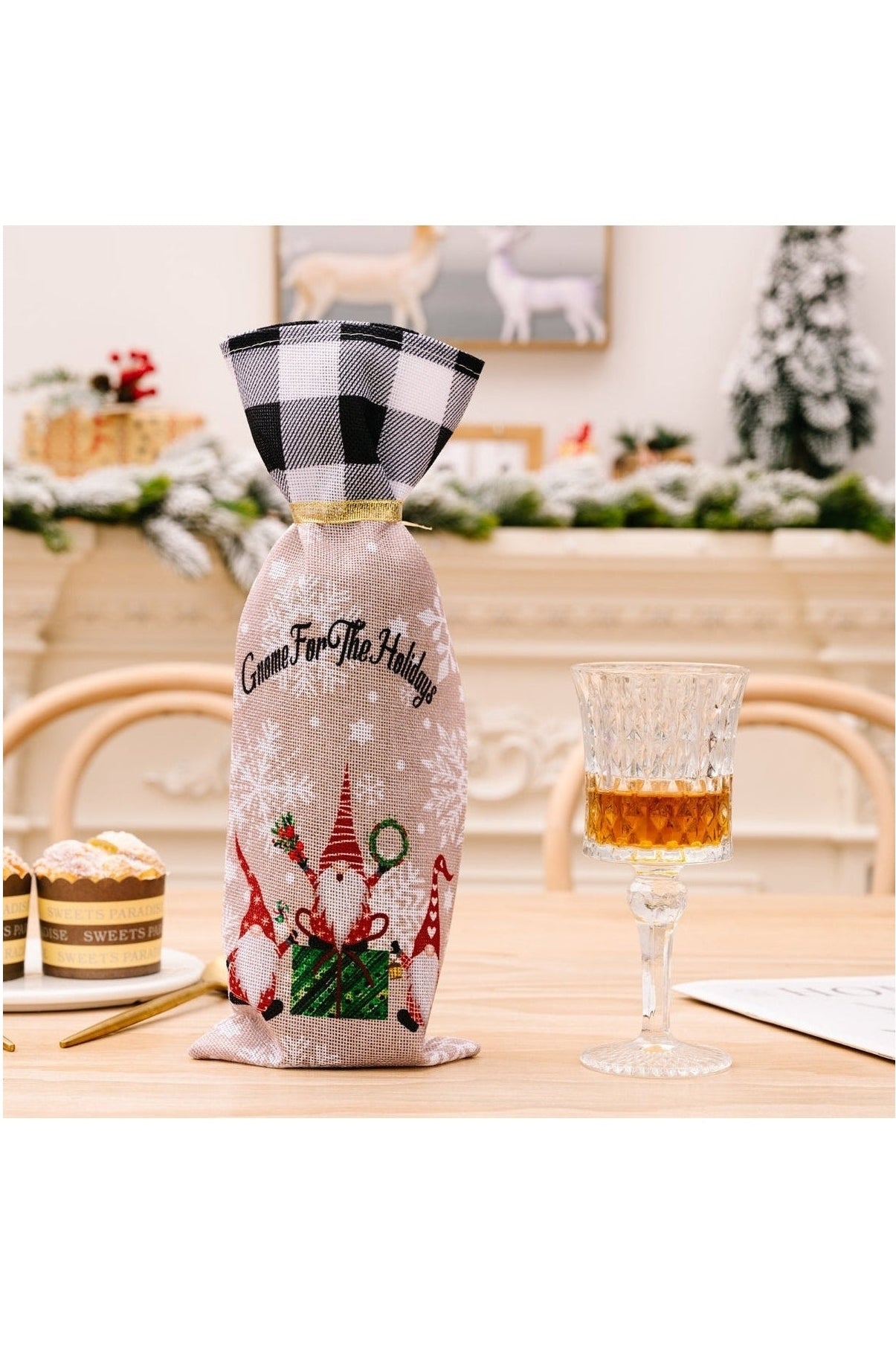 2-Piece Christmas Plaid Wine Bottle Covers nicholesgifts