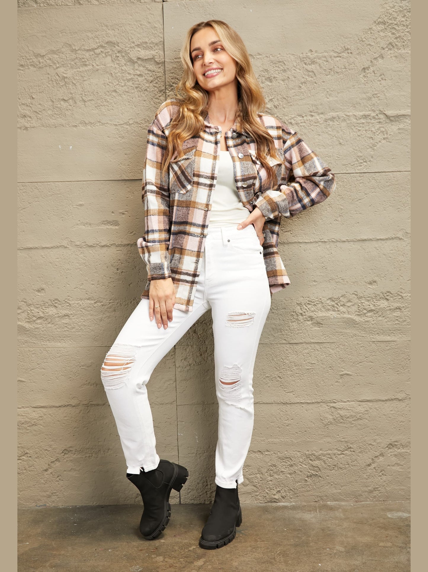 Plaid Button Front Shirt Jacket with Breast Pockets nicholesgifts
