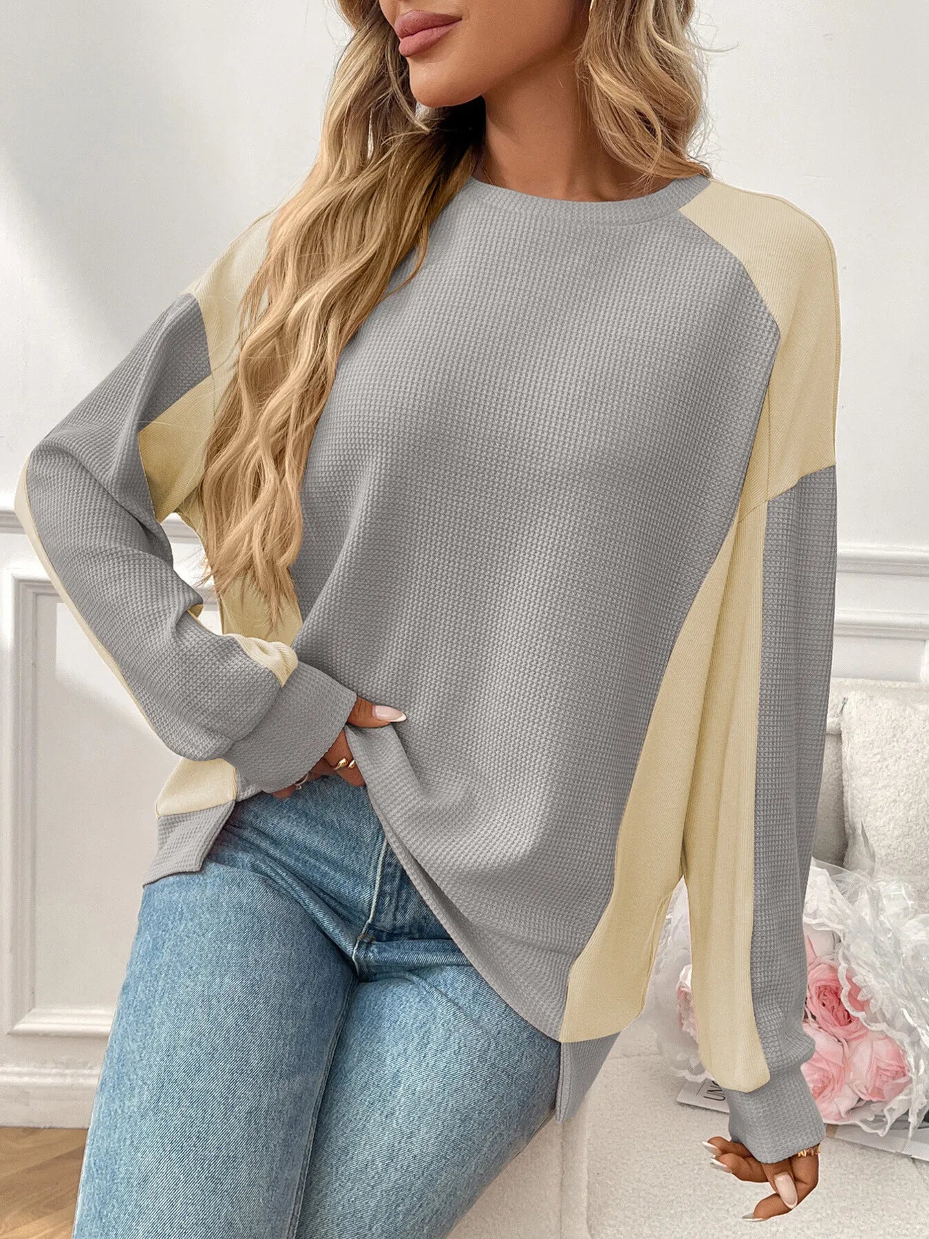 Color Block Long Sleeve Sweatshirt