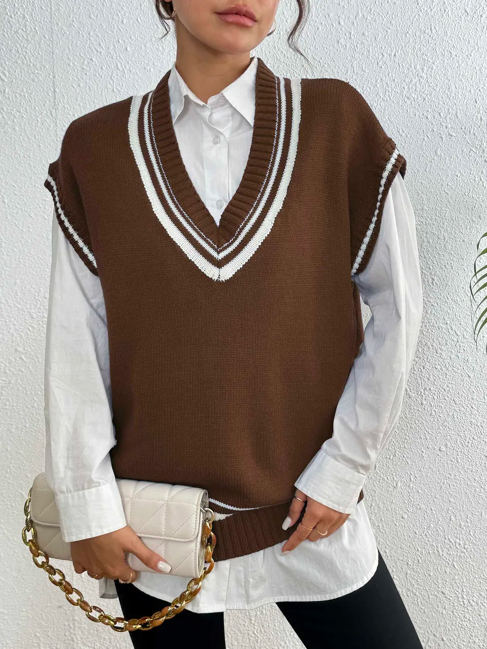 Contrast Trim V-Neck Sweater Vest nicholesgifts
