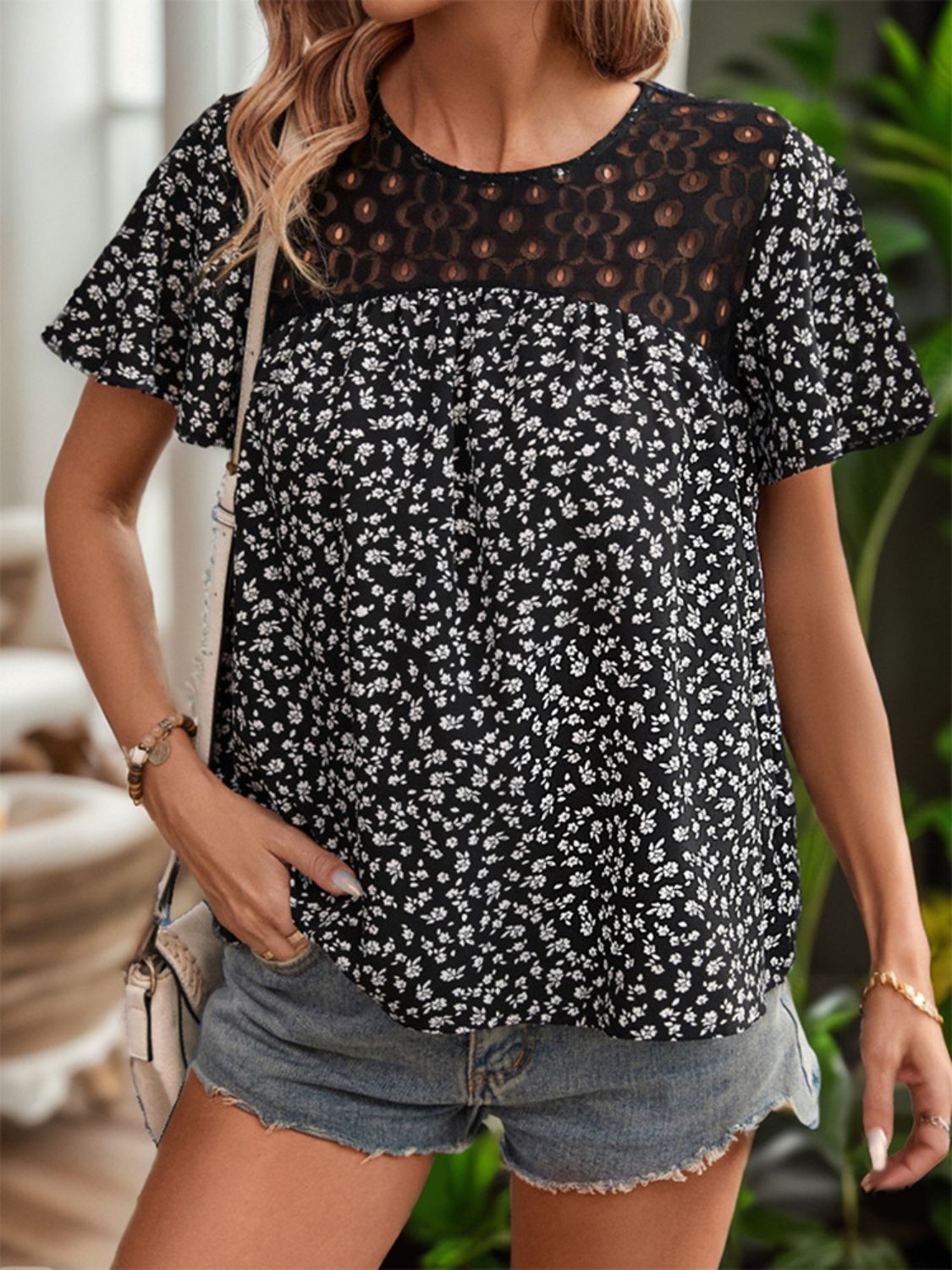 Lace Detail Floral Round Neck Short Sleeve Blouse nicholesgifts