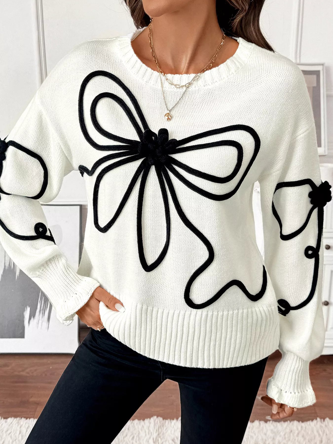 Bow Pattern Long Sleeve Sweater