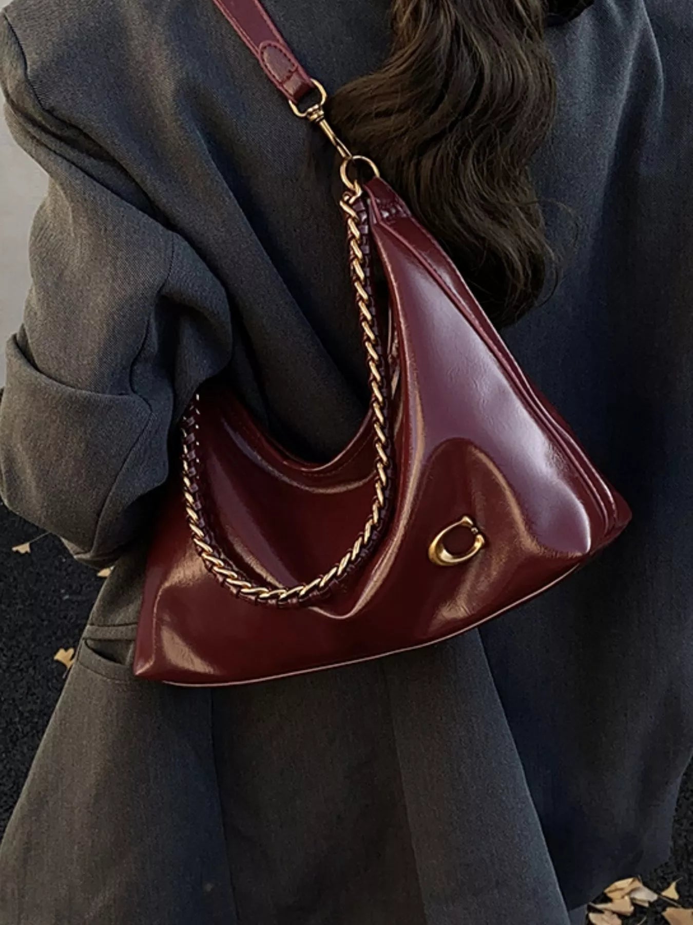 Leather Chain Shoulder Bag nicholesgifts