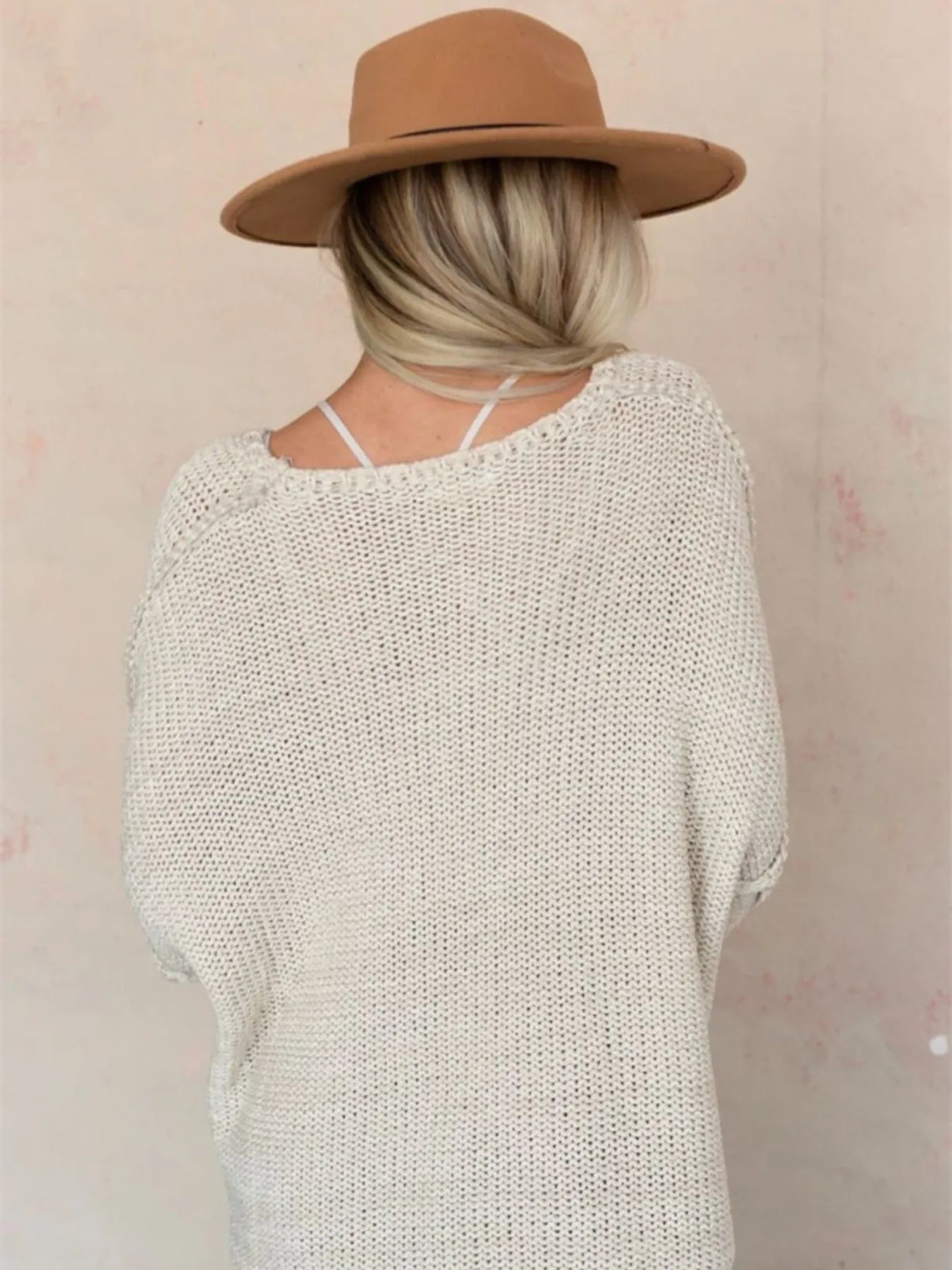 Round Neck Oversized Knit Top with Relaxed Fit Trendsi
