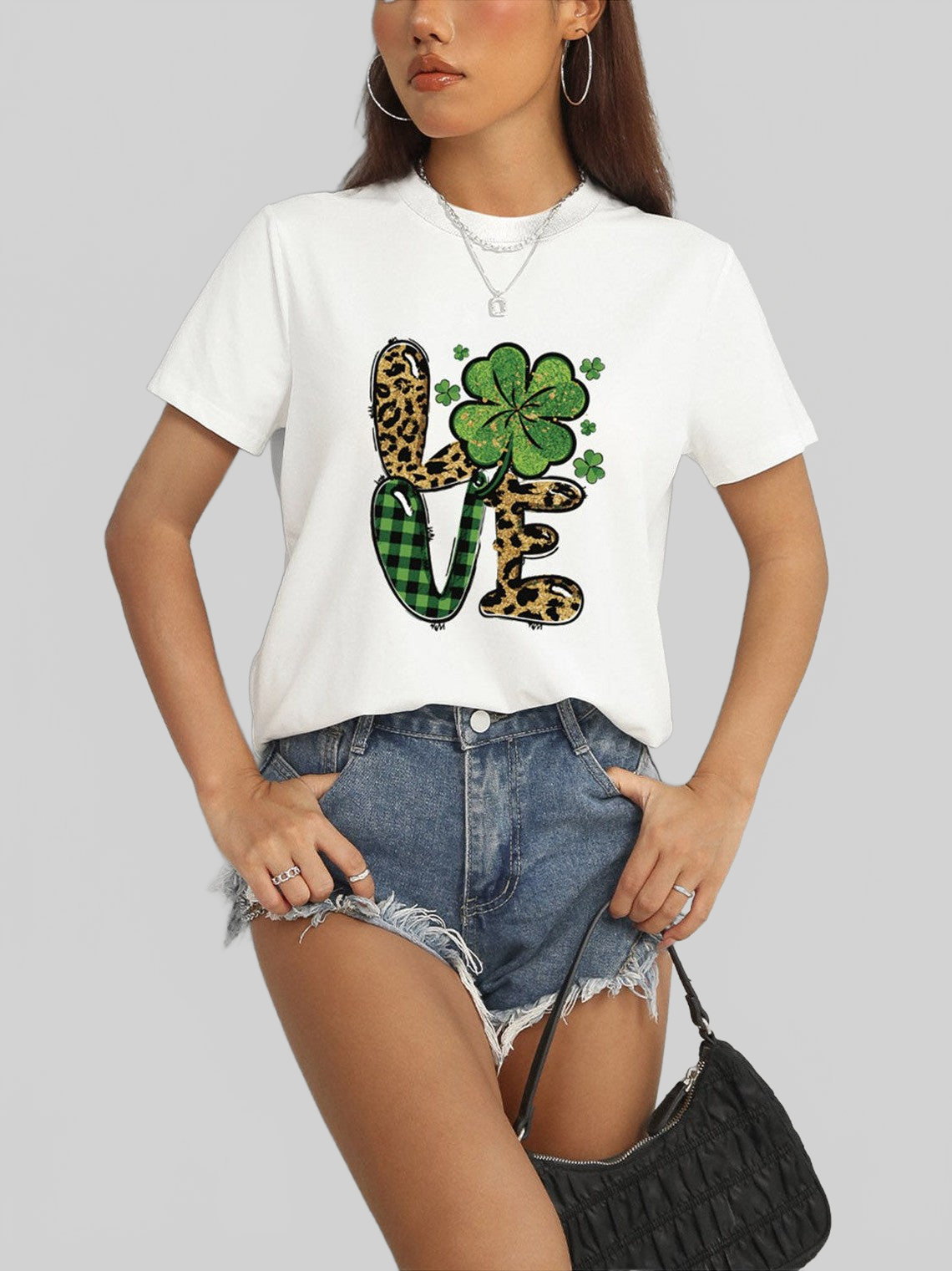 Women LOVE Round Neck Short Sleeve T-Shirt nicholesgifts