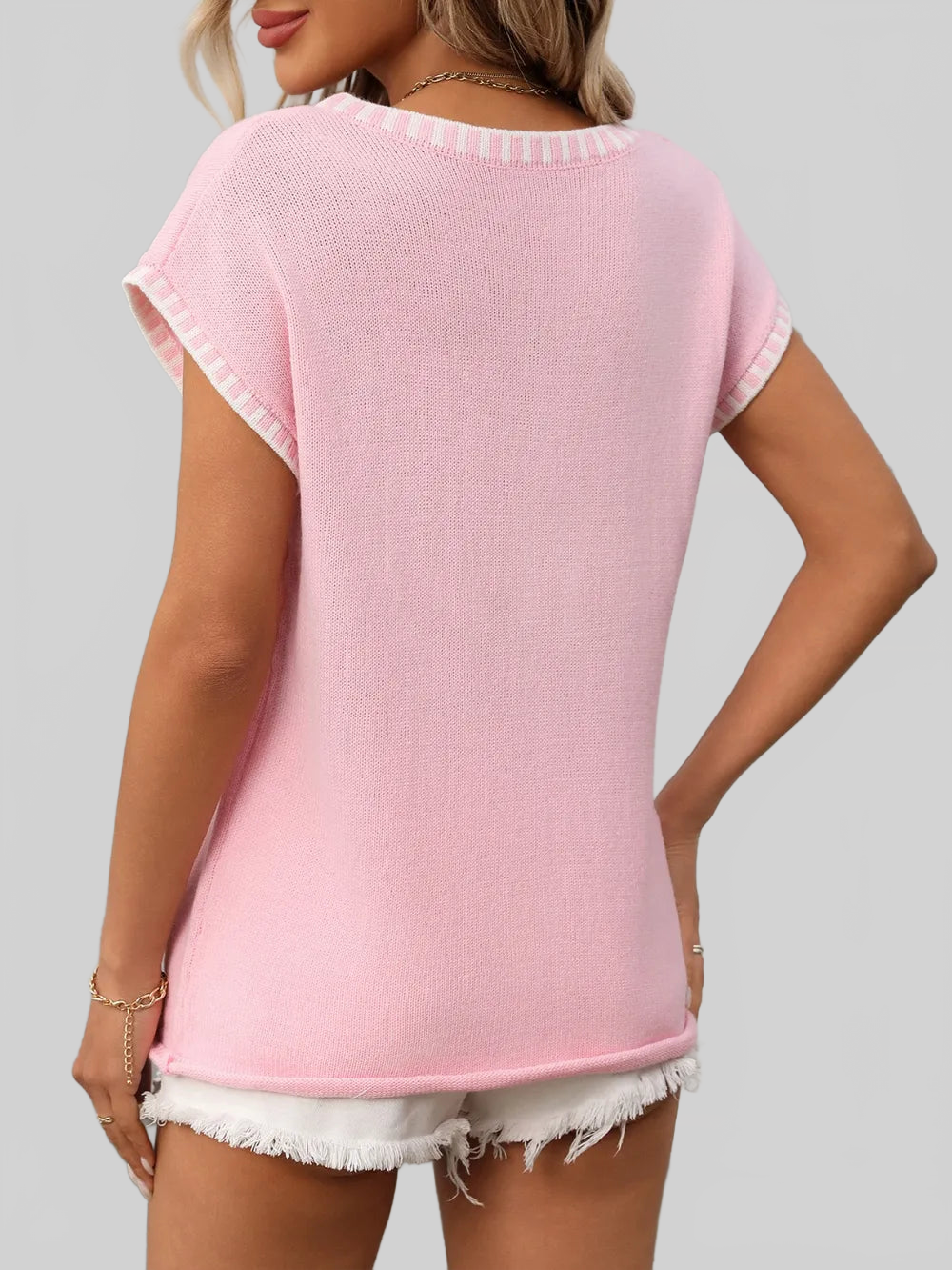 Women Contrast Trim V-Neck Short Sleeve Knit Top nicholesgifts