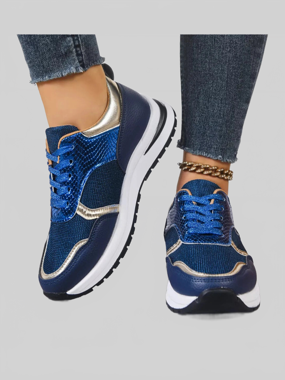 Round Toe Lace Up Sneakers Trendsi