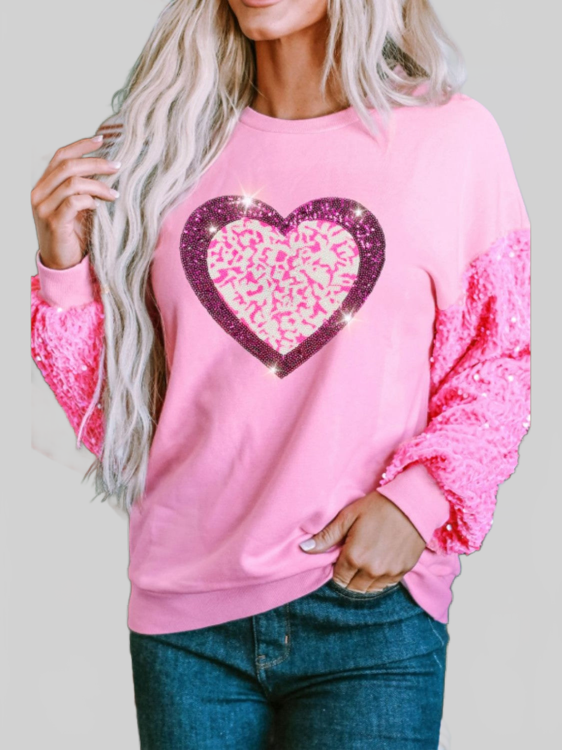 Women Valentine’s Day Sequin Heart Long Sleeve Sweatshirt NicholesGifts