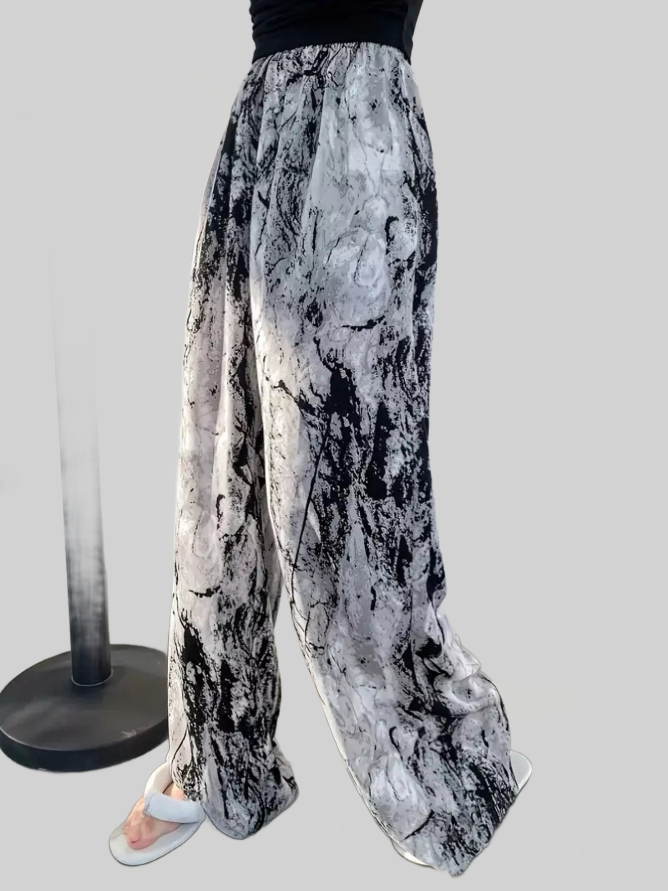 Women Abstract Print Wide Leg Pants nicholesgifts