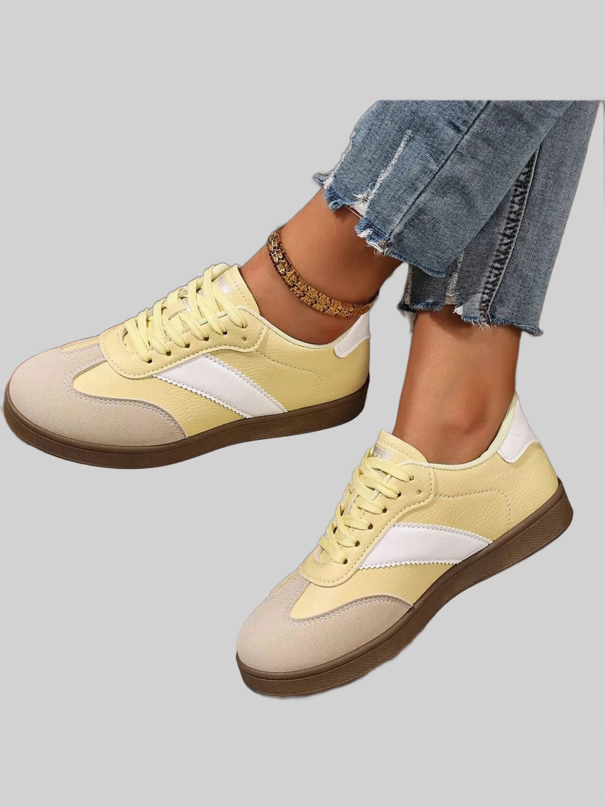Round Toe Lace Up Sneakers Trendsi