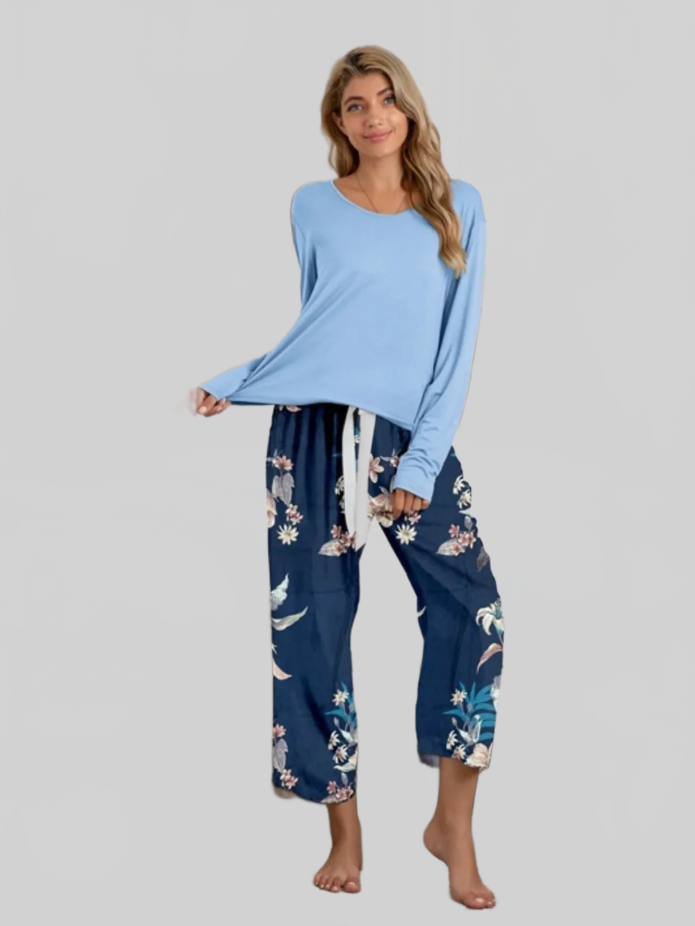 Round Neck Top and Printed Pants Lounge Set nicholesgifts
