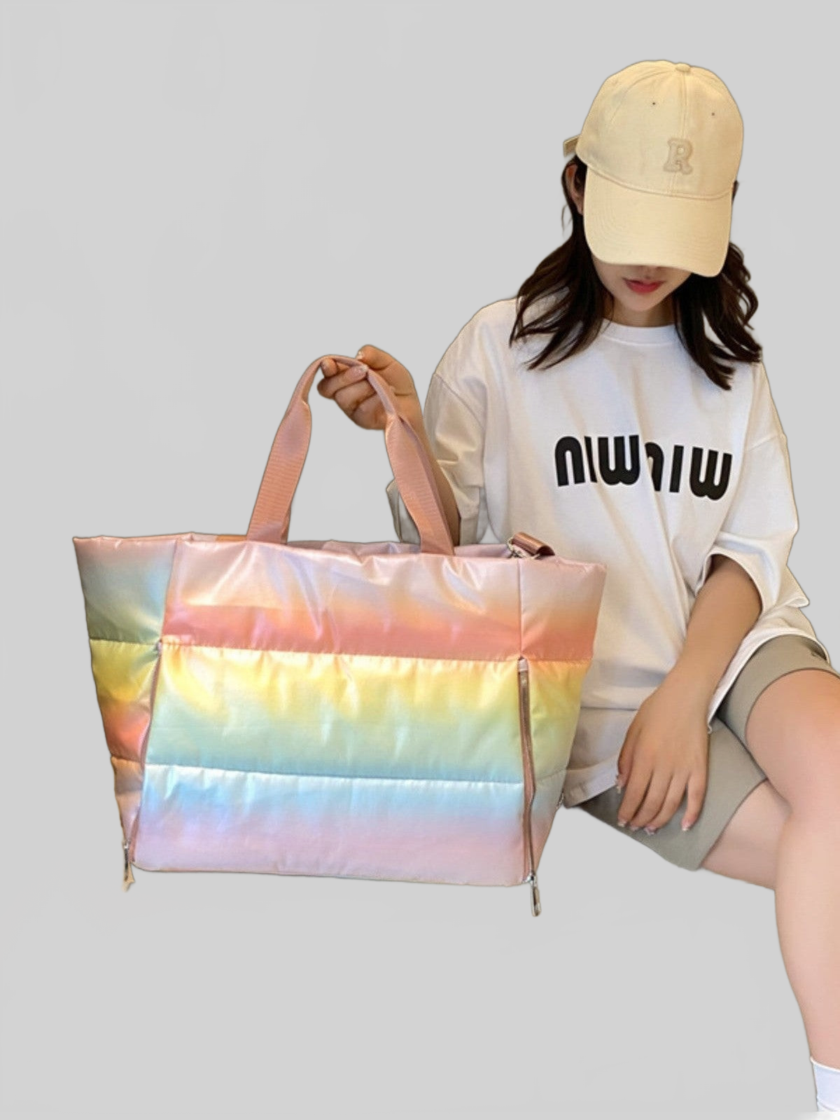 Women Gradient Quilted Travel Bag with Side Zippers nicholesgifts