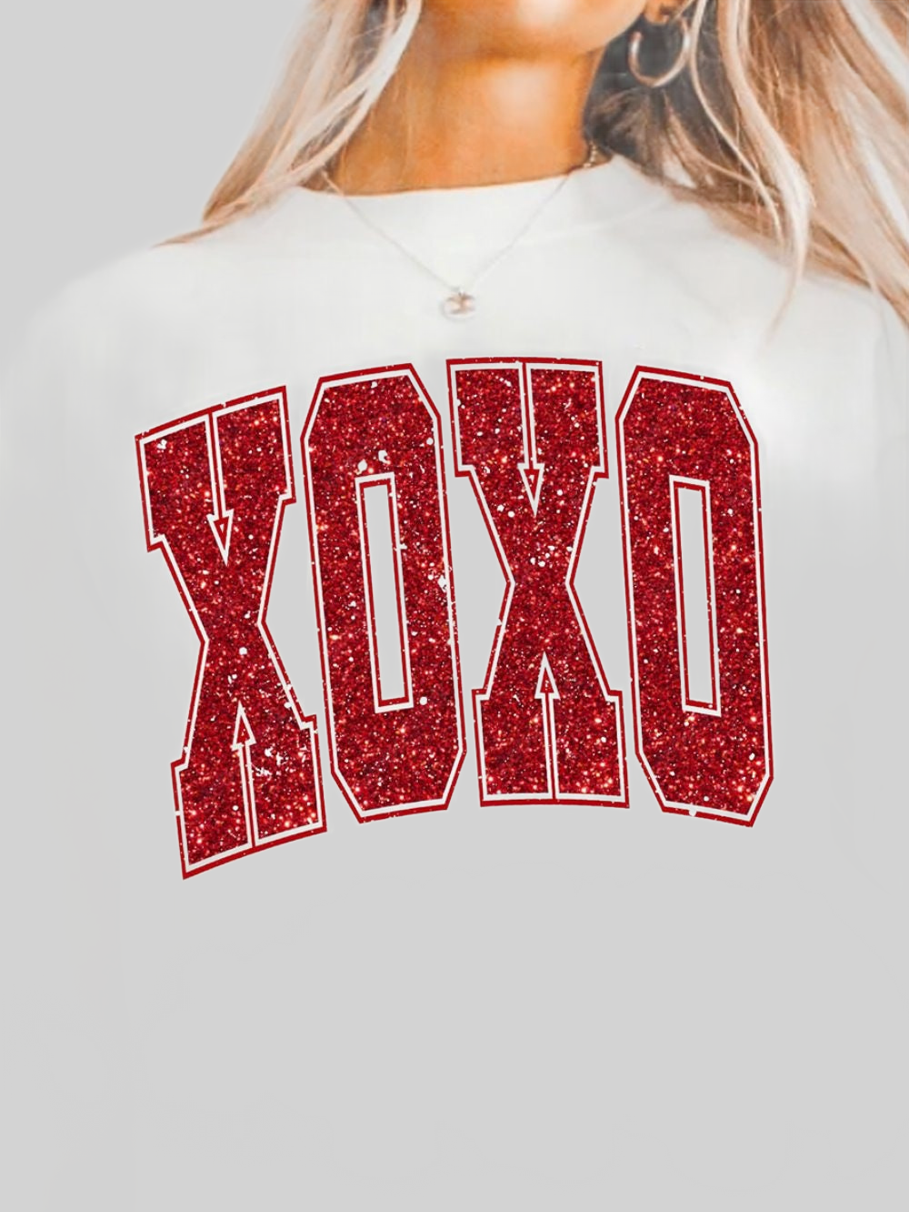 Women Valentine’s Day XOXO Glitter Round Neck Sweatshirt NicholesGifts