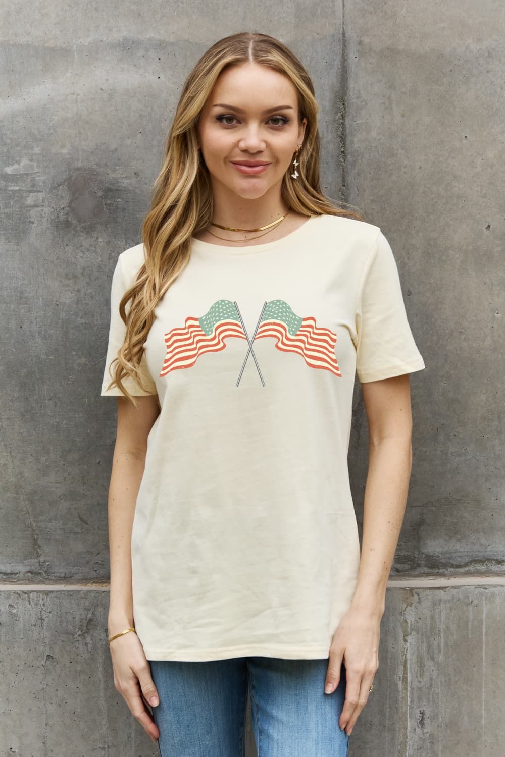 Women Simply Love US Flag Graphic Cotton Tee