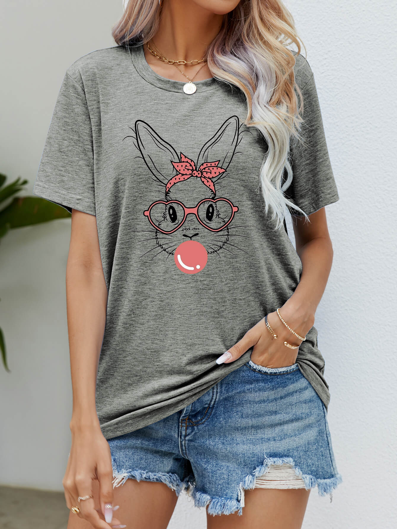 Women Easter Bunny Graphic Round Neck T-Shirt nicholesgifts